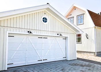 En bra garageport hjälper till att skapa rätt stil på ditt hus.